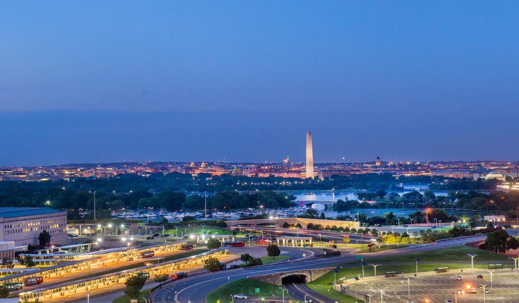 Residence Inn Arlington Pentagon City Exterior foto